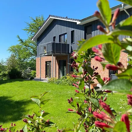 Seerosenhof Apartment *